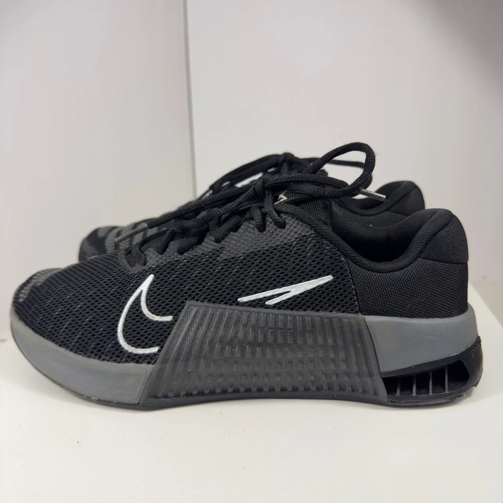 Nike Metcon 9 Black Anthracite Men's Size 9.5 Cross Training Shoes DZ2537-001
